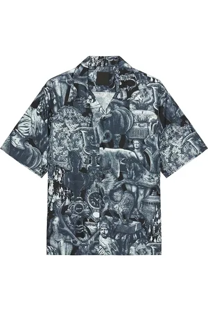 Givenchy New Bowling Shirt in Black & Navy - Black. Size 38 (also in 39, 40, 41, 42).