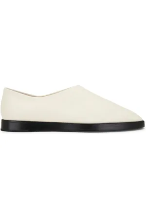 FEAR OF GOD Mule L in Lemon Cream - White. Size 39 (also in 40, 41, 42, 43).