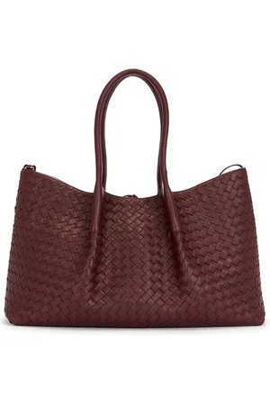 Bottega Veneta New Tote Bag in Madder Brown Lunar & Muse Brass - Brown. Size all.
