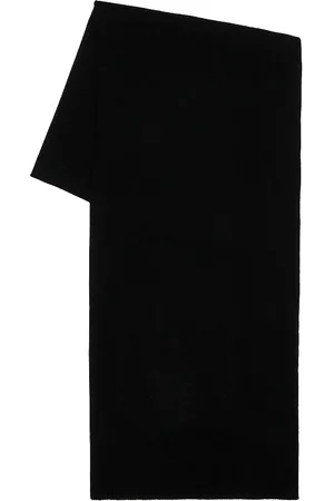 Helsa Briella Cashmere Knit Scarf in Black - Black. Size all.