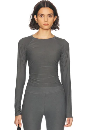 Beyond Yoga Featherweight Your Fit Long Sleeve Top in True Gray Heather - Grey. Size M (also in S, XS).