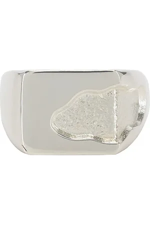 Ellie Mercer One Piece Texture Ring in Silver - Metallic Silver. Size L (also in S, XL/1X).