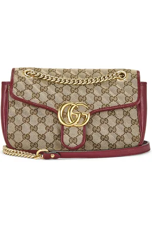 Gucci GG Marmont Shoulder Bag in Beige - Beige. Size all.