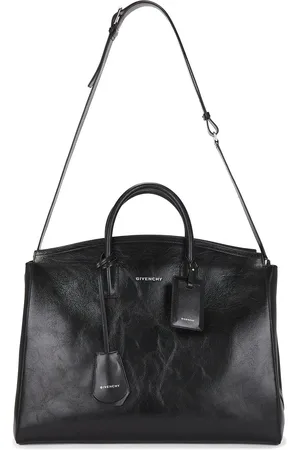Givenchy Travel Bag in Black - Black. Size all.