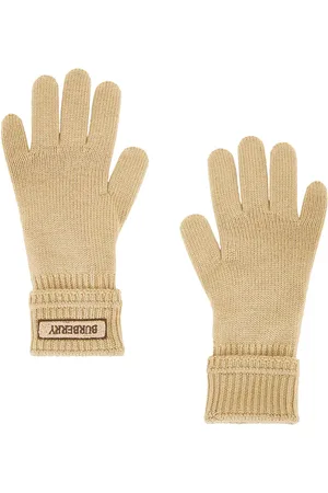 Burberry Logo Patch Gloves in Sand - Tan. Size M/L (also in ).