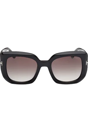 Tom Ford Carmen-02 Sunglasses in Shiny Black & Smoke - Black. Size all.