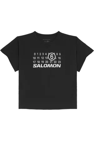 Maison Margiela X Salomon T-Shirt in Deep Black - Black. Size L (also in M).