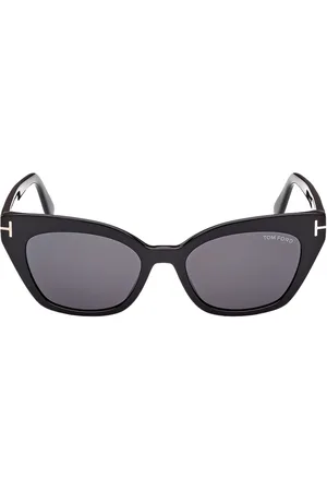Tom Ford Juliette Sunglasses in Shiny Black & Smoke - Black. Size all.