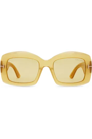Tom Ford Venetia Sunglasses in Shiny Opal Honey & Vicuna Photochromic - Beige. Size all.