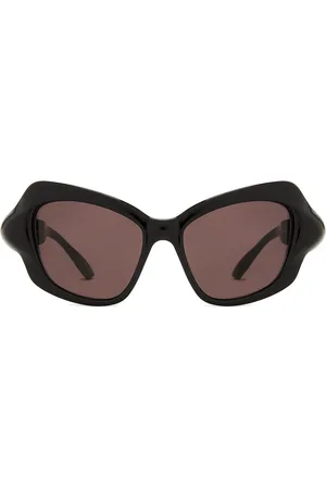 Balenciaga Cat Eye Sunglasses in Black & Grey - Black. Size all.