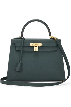 Hermès Epsom Kelly 28 Handbag in Cypress - Dark Green. Size all.