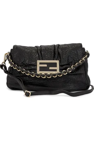 Fendi Mia Flap Shoulder Bag in Black - Black. Size all.