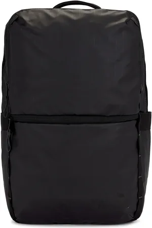 The North Face Base Camp Voyager Daypack in TNF Black & Asphalt Grey - Black. Size all.