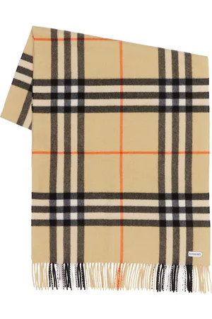 Burberry Giant Check Cashmere Scarf in Sand - Brown. Size all.
