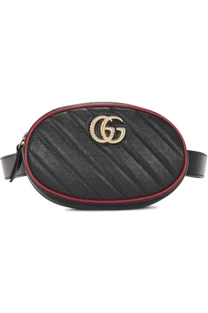 Gucci GG Marmont Belt Bag in Black - Black. Size all.