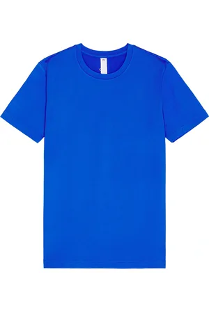 alo Conquer Reform Crewneck Short Sleeve Shirt in Marathon Blue - Blue. Size L (also in M, S, XL/1X).
