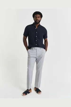 GANT Men Slim Fit Tapered Seersucker Suit Pants (46)
