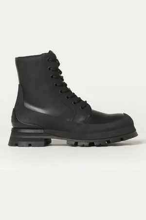 Alexander McQueen Boots Men colour