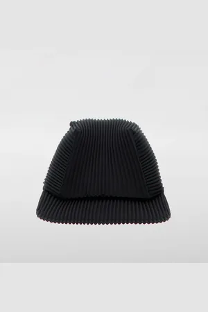 Issey Miyake Hat Men colour
