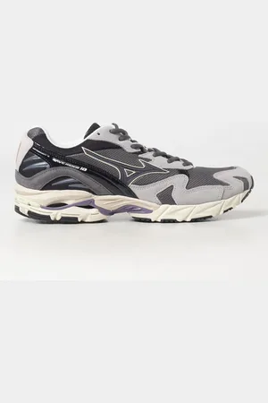 Mizuno Trainers Men colour