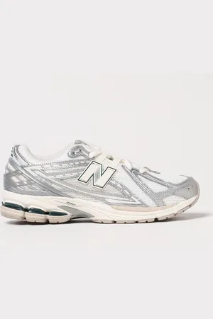 New Balance Sneakers Men color
