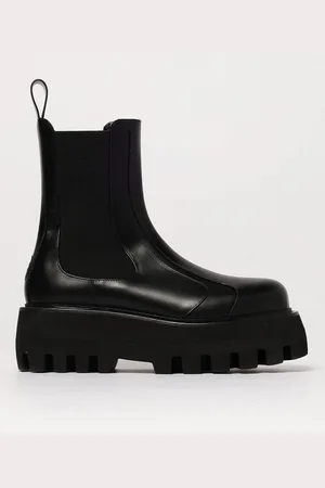 Alexander McQueen Boots Men colour