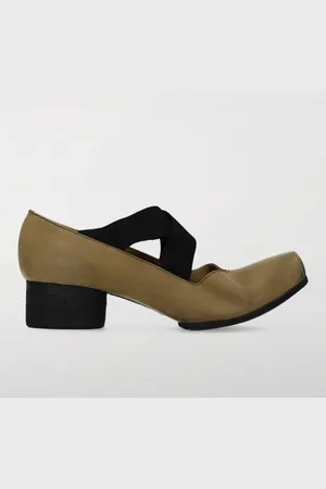 UMA WANG Pumps Woman color