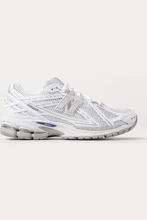 New Balance Sneakers Men color