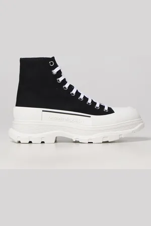 Alexander McQueen Boots Men colour