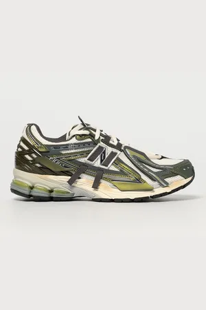 New Balance Sneakers Men color