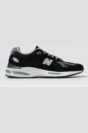 New Balance Trainers Men colour