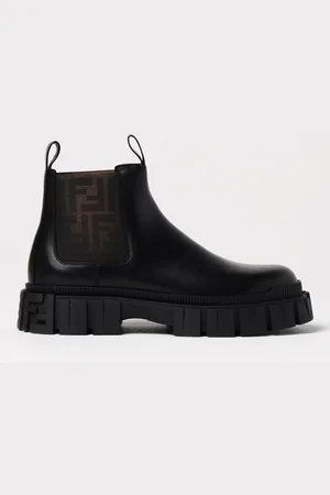 Fendi Boots Men colour