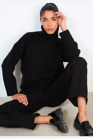 Glassworks London Long Ribbed Hem Turtleneck Jumper