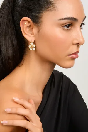 Glassworks London Large Flower Stud Earrings