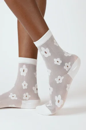 Glassworks London Sheer Giant Daisy Socks