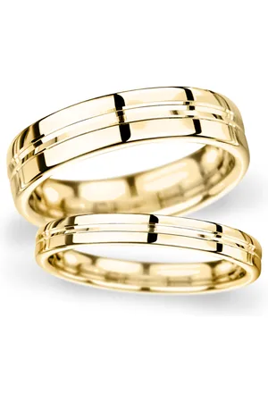GOLDSMITHS 6mm Traditional Court Heavy Grooved Polished Finish Wedding Ring In 9 Carat Yellow Gold - Ring Size P