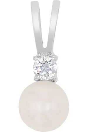Amor 9ct White Gold Cubic Zirconia Pendant