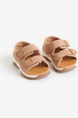 H and clearance m boys sandals