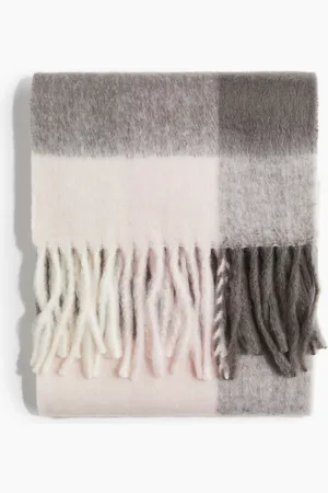 H&M H&M - Fringed scarf