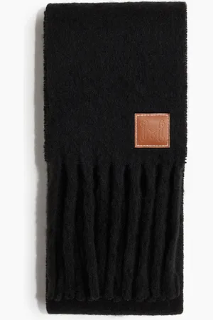 H&M H&M - Fluffy scarf