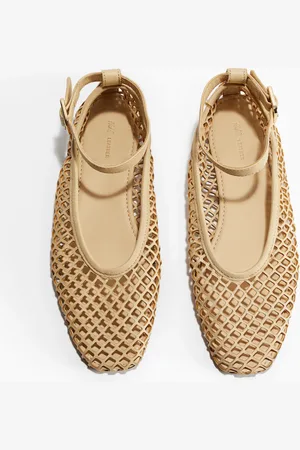 H&M H&M - Perforated leather ballet pumps