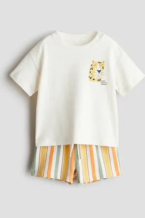 H&M H&M - 2-piece T-shirt and shorts set