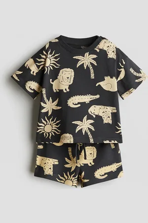 H&M H&M - 2-piece T-shirt and shorts set