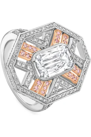 Boodles Platinum and Diamond Fifth Avenue Ring