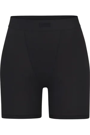 SKIMS Boyfriend Boxer Shorts