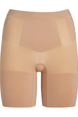 Spanx Sculpt OnCore Mid-Thigh Shorts
