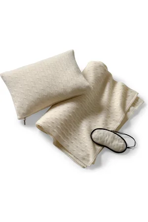 Ralph Lauren Cashmere Cable-Knit Travel Set