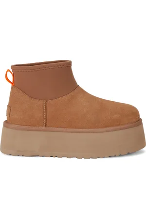 UGG Classic Mini Dipper Platform Boots 50