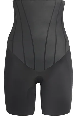 Spanx Supersculpt TotalContour High-Waisted Mid-Thigh Short