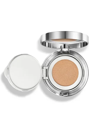 CHANTECAILLE Future Skin Cushion Skincare Foundation